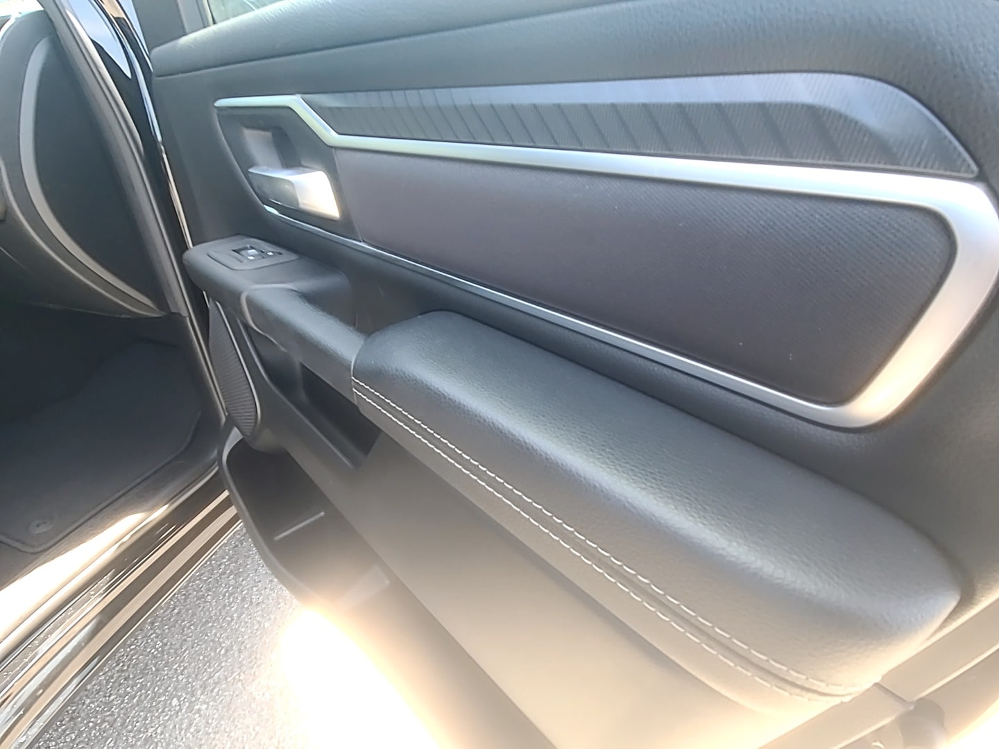 2025 Ram 1500 Big Horn Diamond Black Crystal Pearlcoat at Griffin CDJR