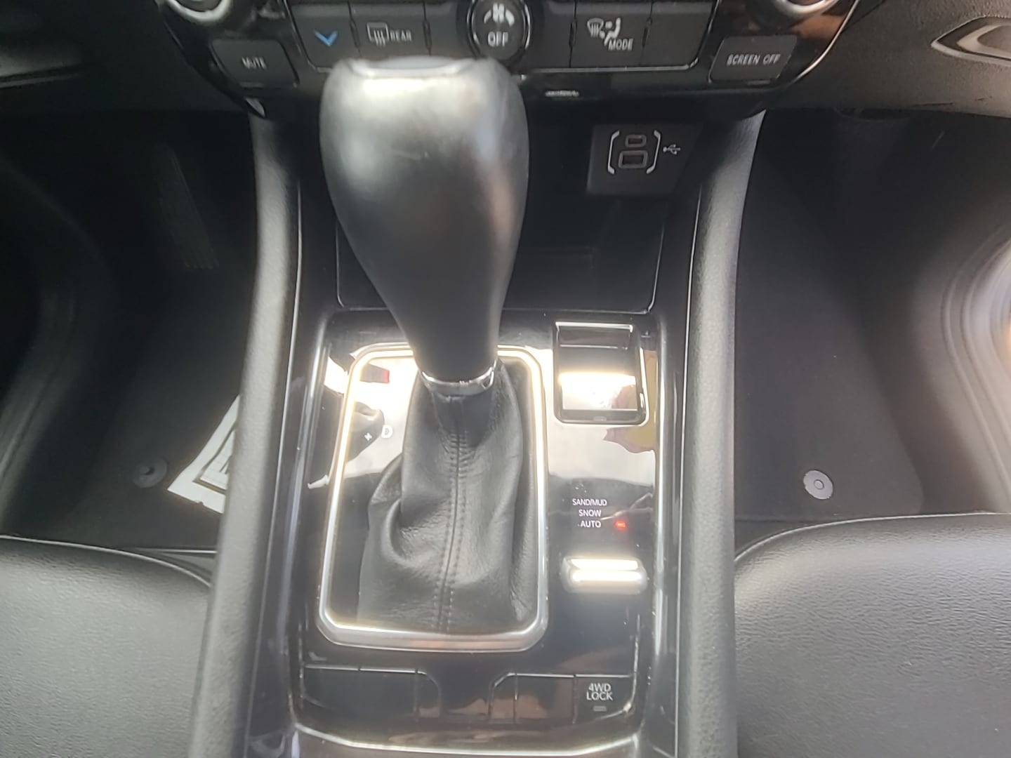 2024 Jeep Compass Latitude Gray at Cooper Chevrolet GMC