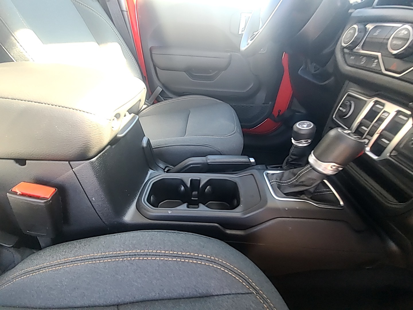 2026 Jeep Wrangler 4-DOOR SPORT - 8