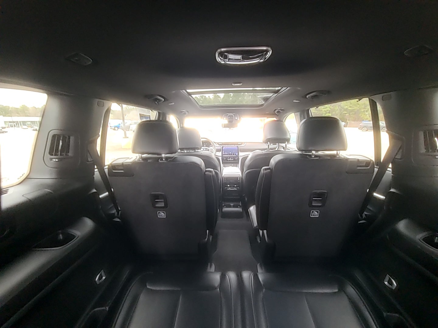 2024 Jeep Grand Cherokee L Limited Baltic Gray Metallic Clearcoat at Low Country Motors