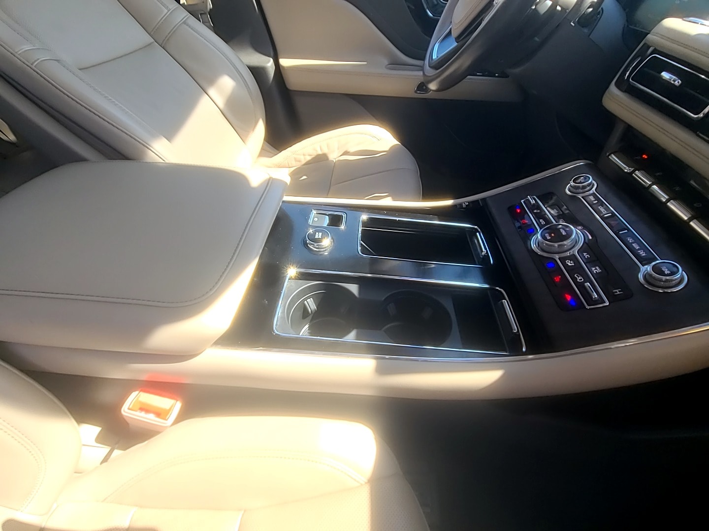2020 Lincoln Aviator Reserve - 8
