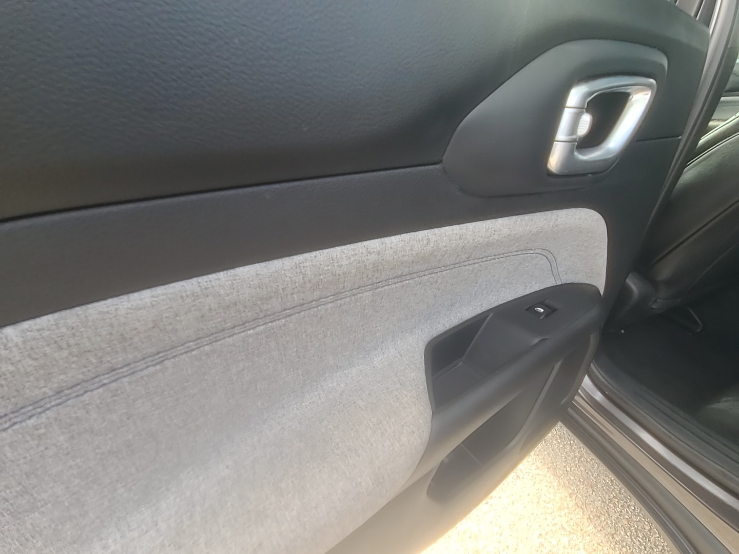 2024 Jeep Compass Latitude Gray at Cooper Chevrolet GMC