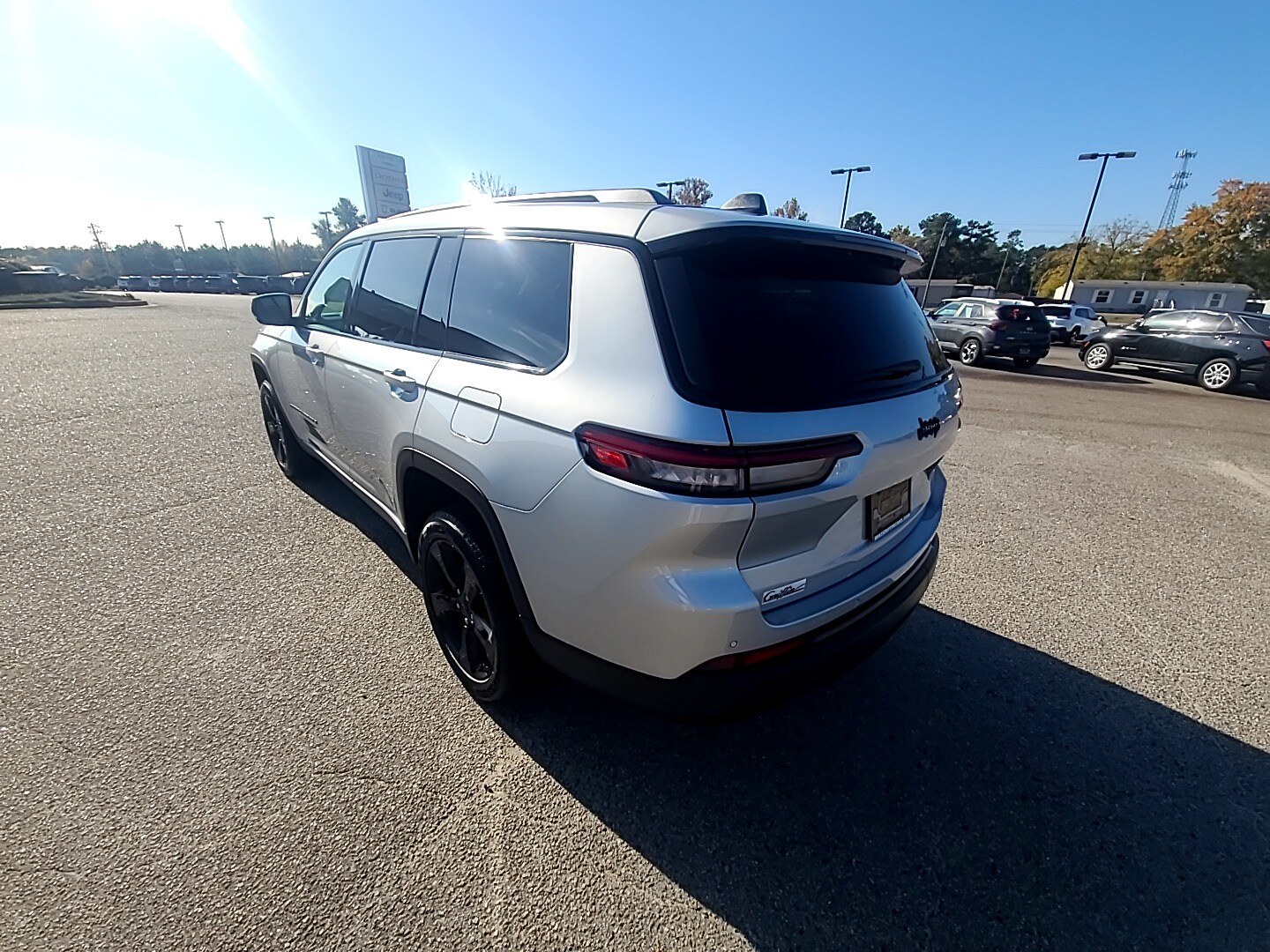 2025 Jeep Grand Cherokee L ALTITUDE X 4X2 Silver Zynith at Griffin CDJR