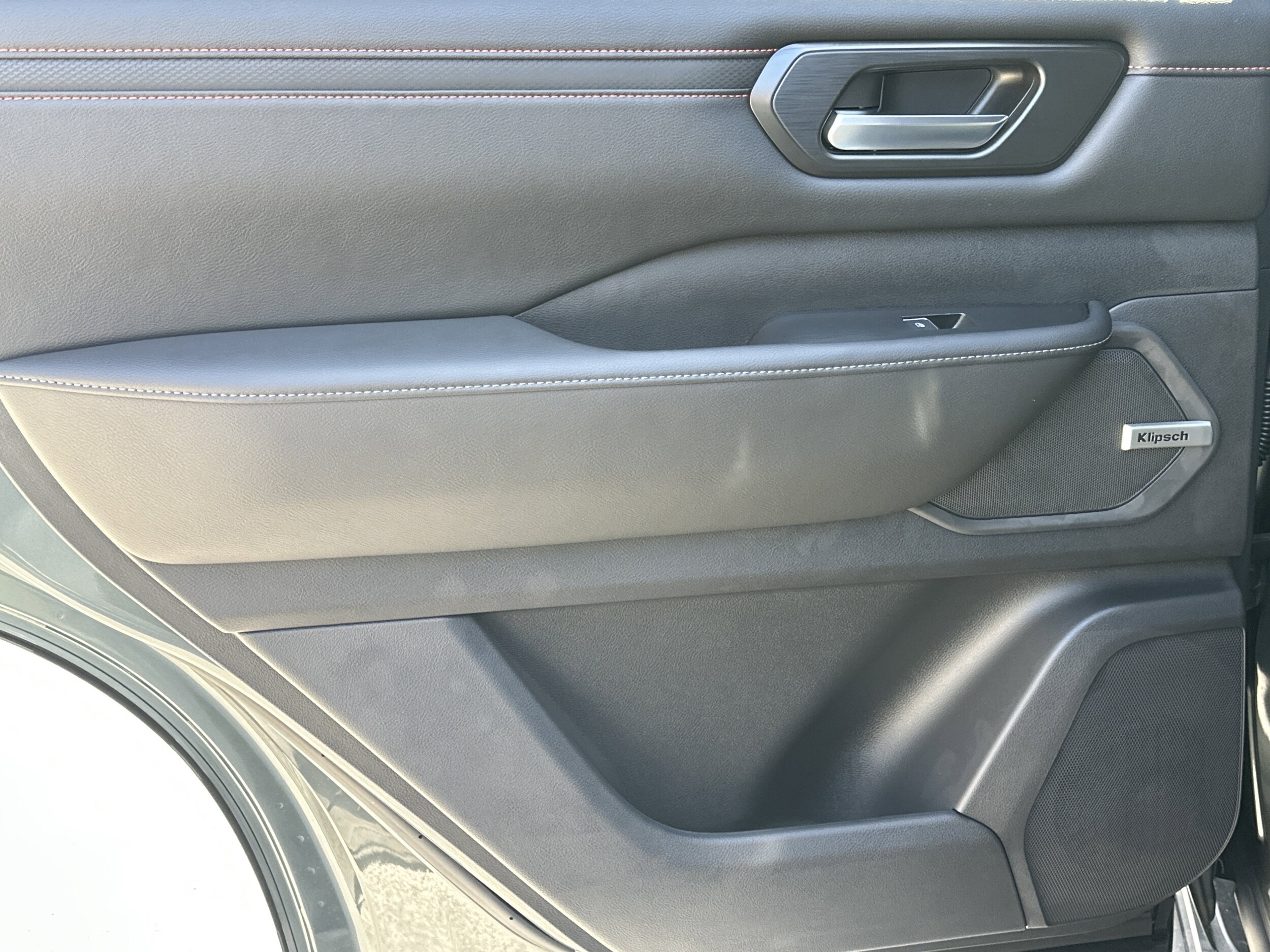 2026 Nissan Armada PRO-4X - Photo 22