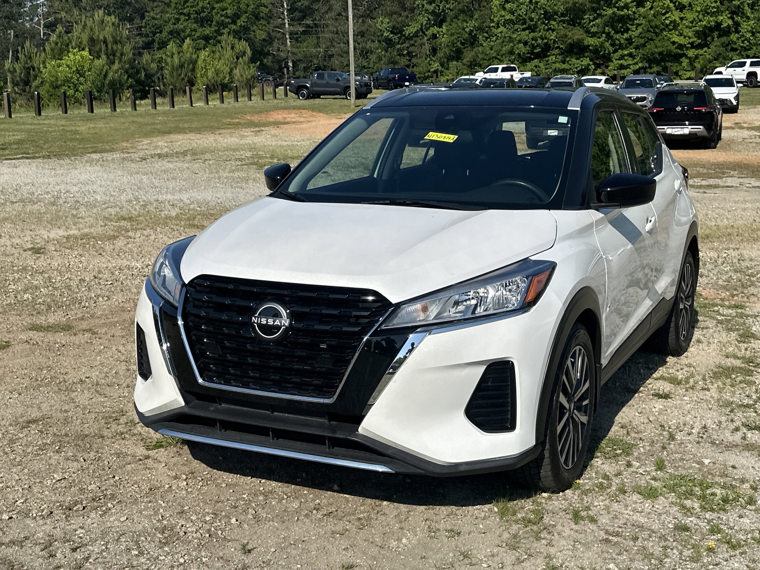 2023 Nissan Kicks 1.6 SV's photo