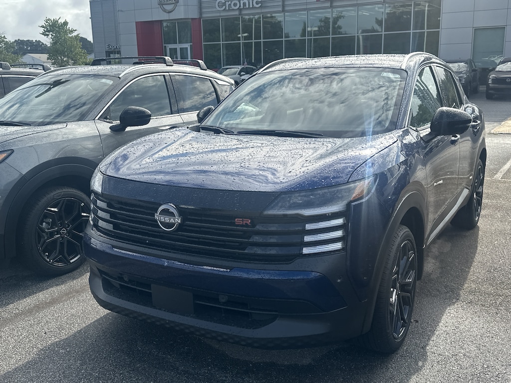 New 2026 Nissan Kicks SR SUV