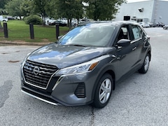 2025 Nissan Kicks Play S SUV