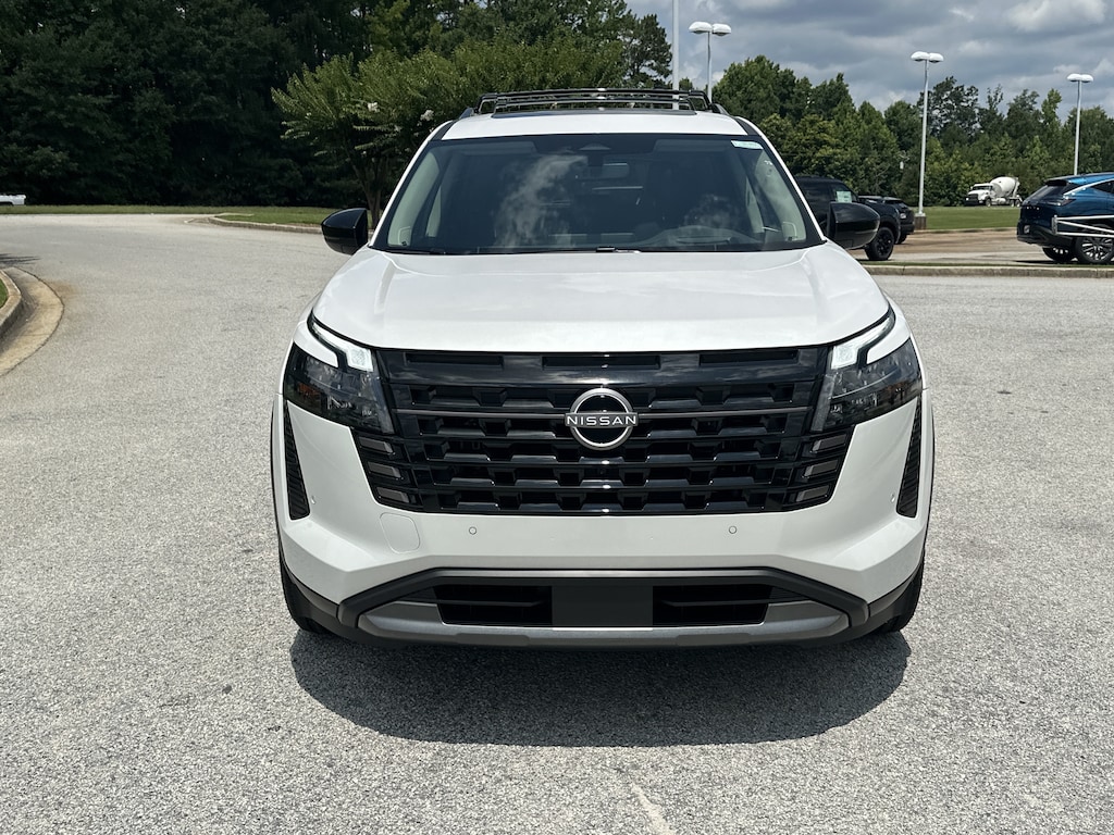 New 2026 Nissan Pathfinder Platinum SUV
