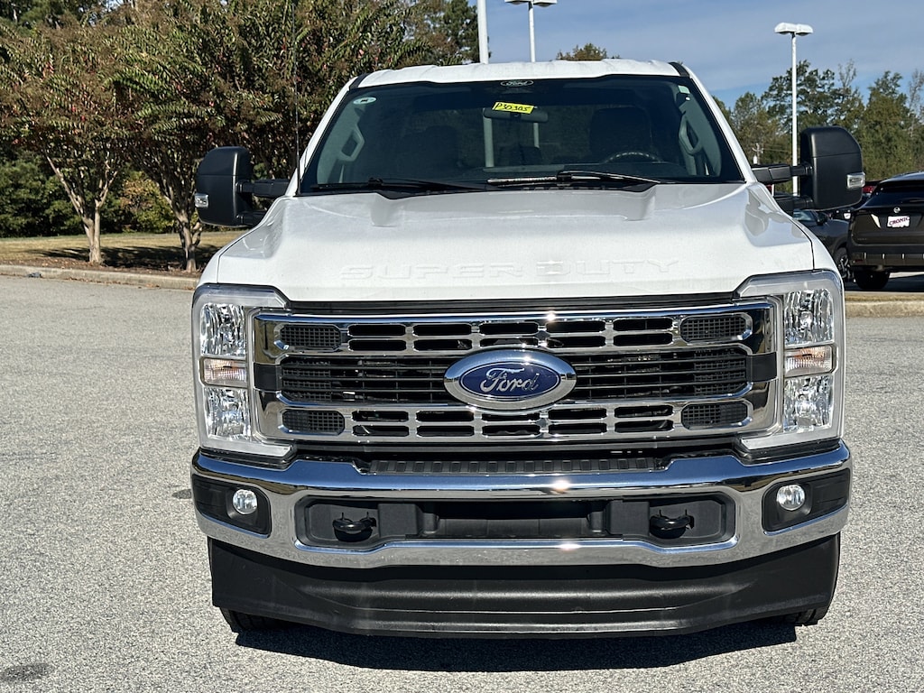 Used 2024 Ford F-250SD XLT Truck