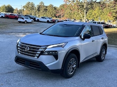 2025 Nissan Rogue S SUV