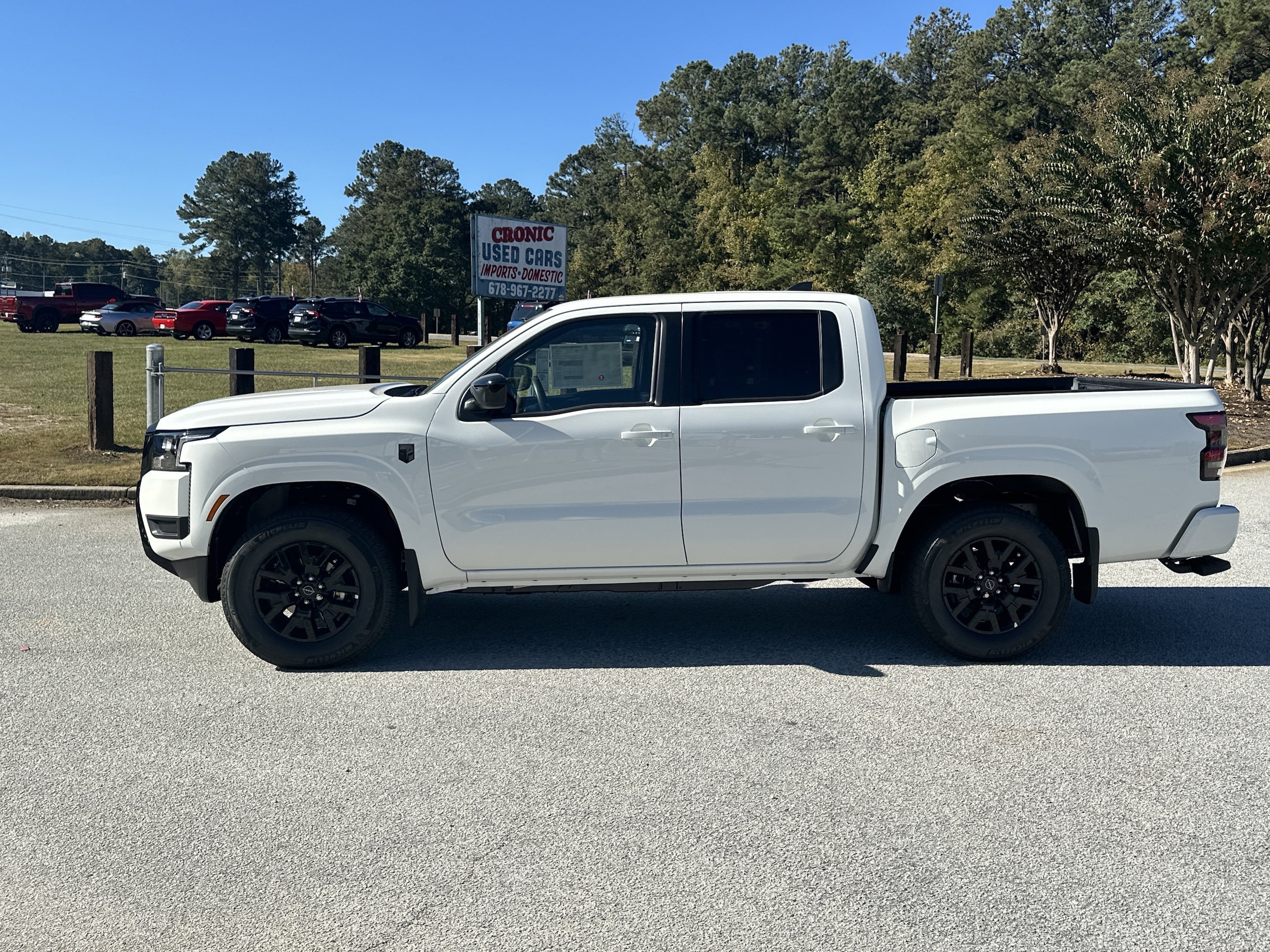 2026 Nissan Frontier SV - Photo 8