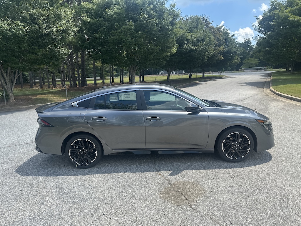 New 2026 Nissan Sentra SR Sedan