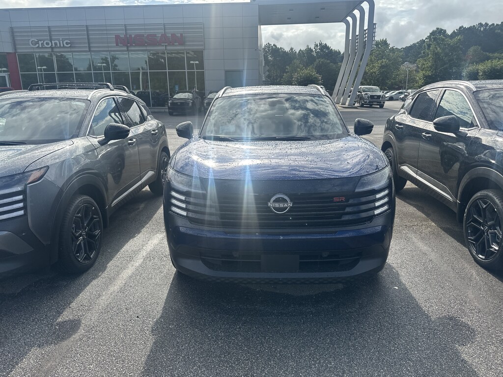 New 2026 Nissan Kicks SR SUV