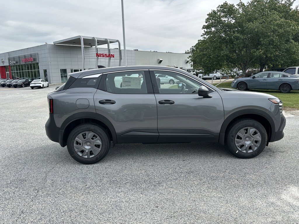 New 2026 Nissan Kicks S SUV