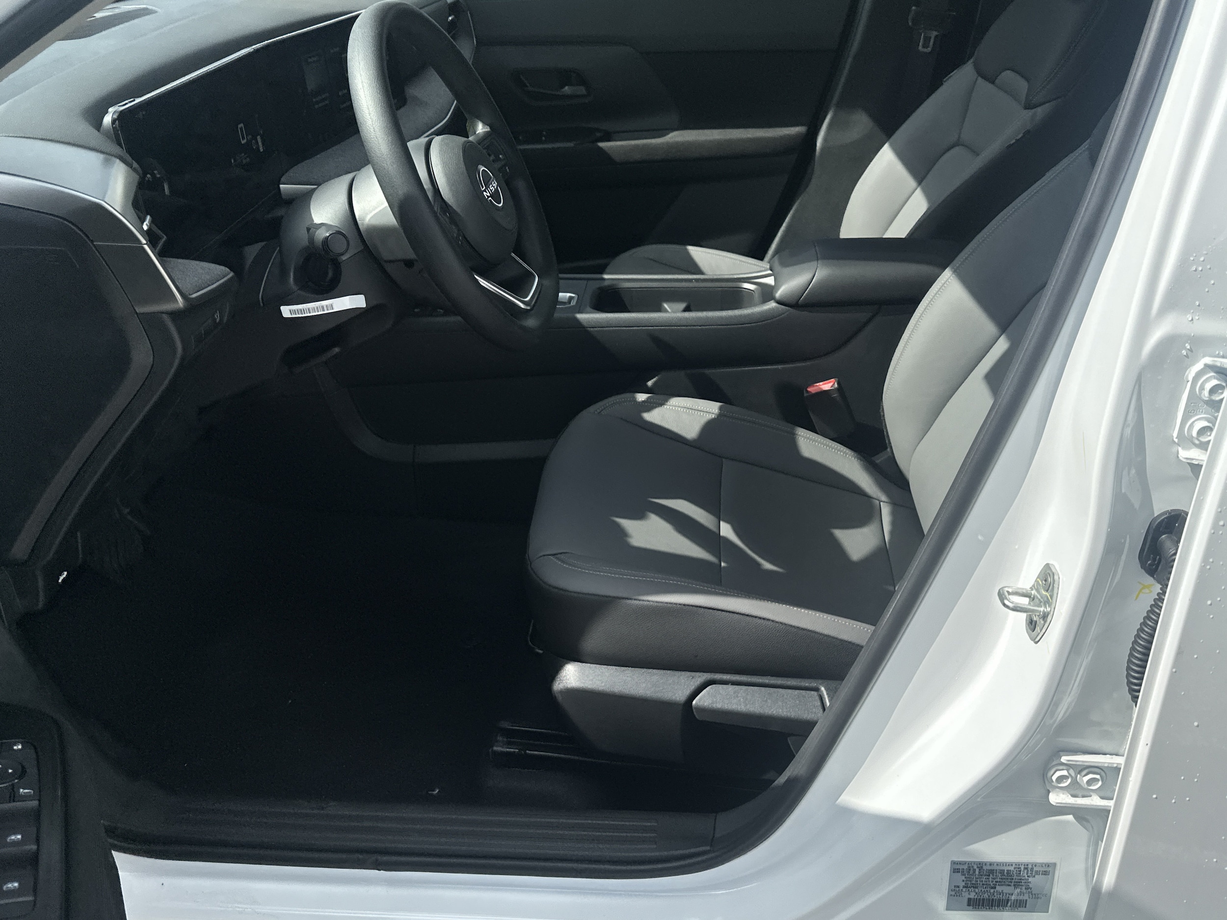 2026 Nissan KICKS S - Photo 9