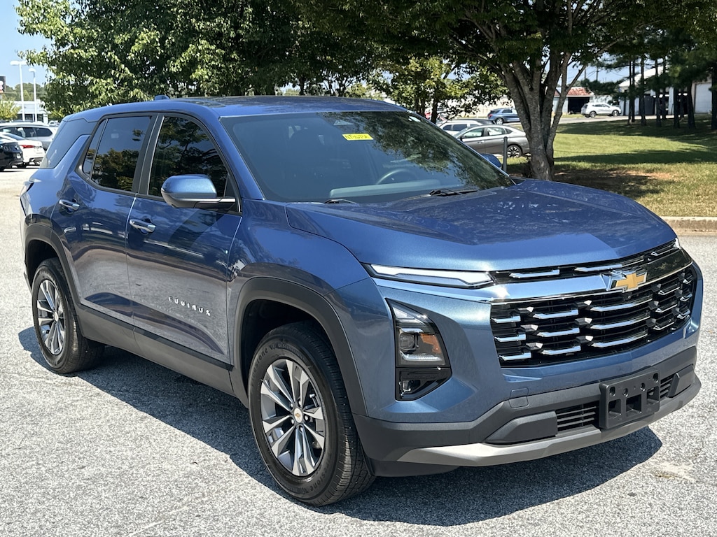 Used 2025 Chevrolet Equinox LT SUV