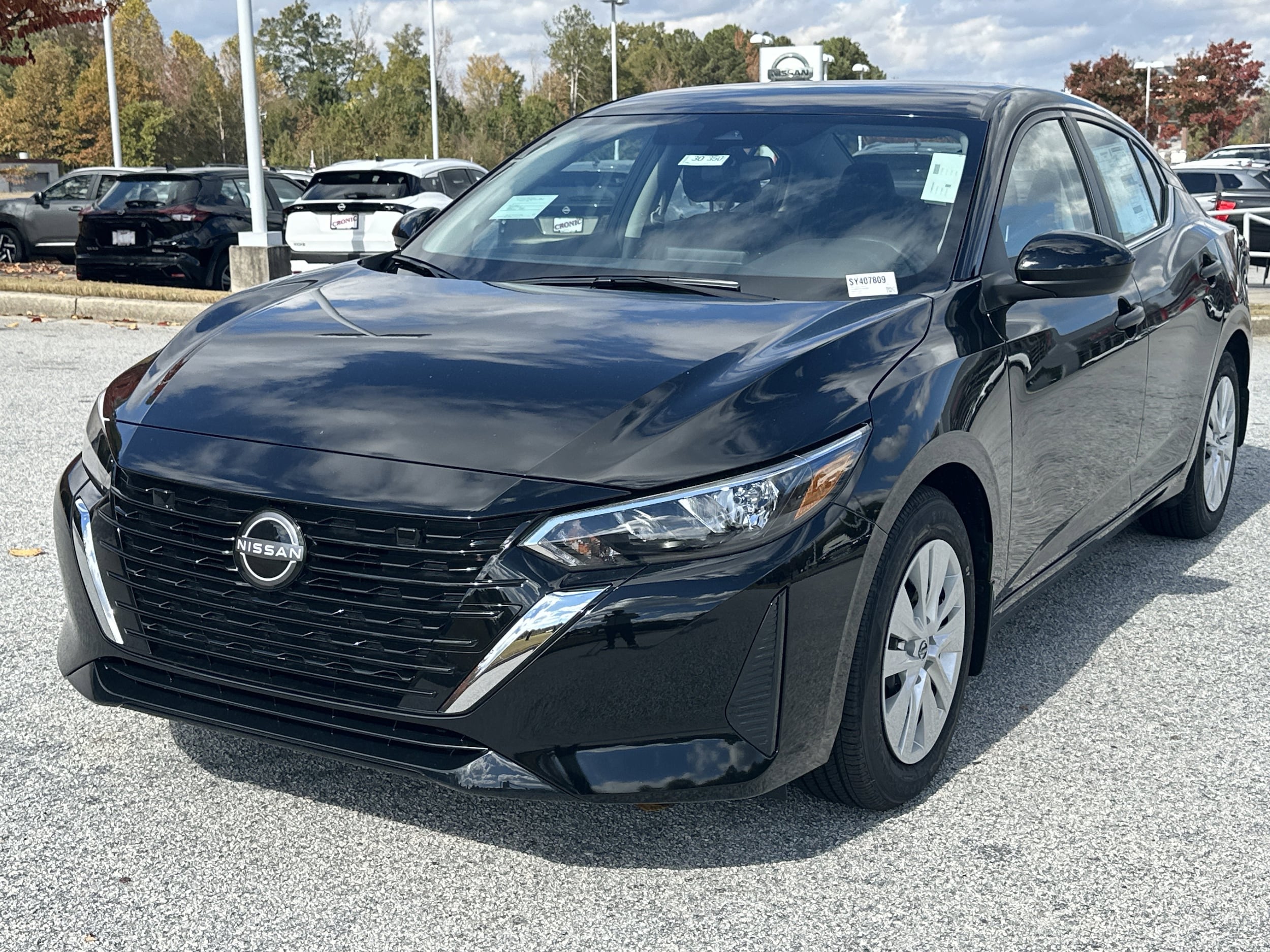 2025 Nissan Sentra S's photo