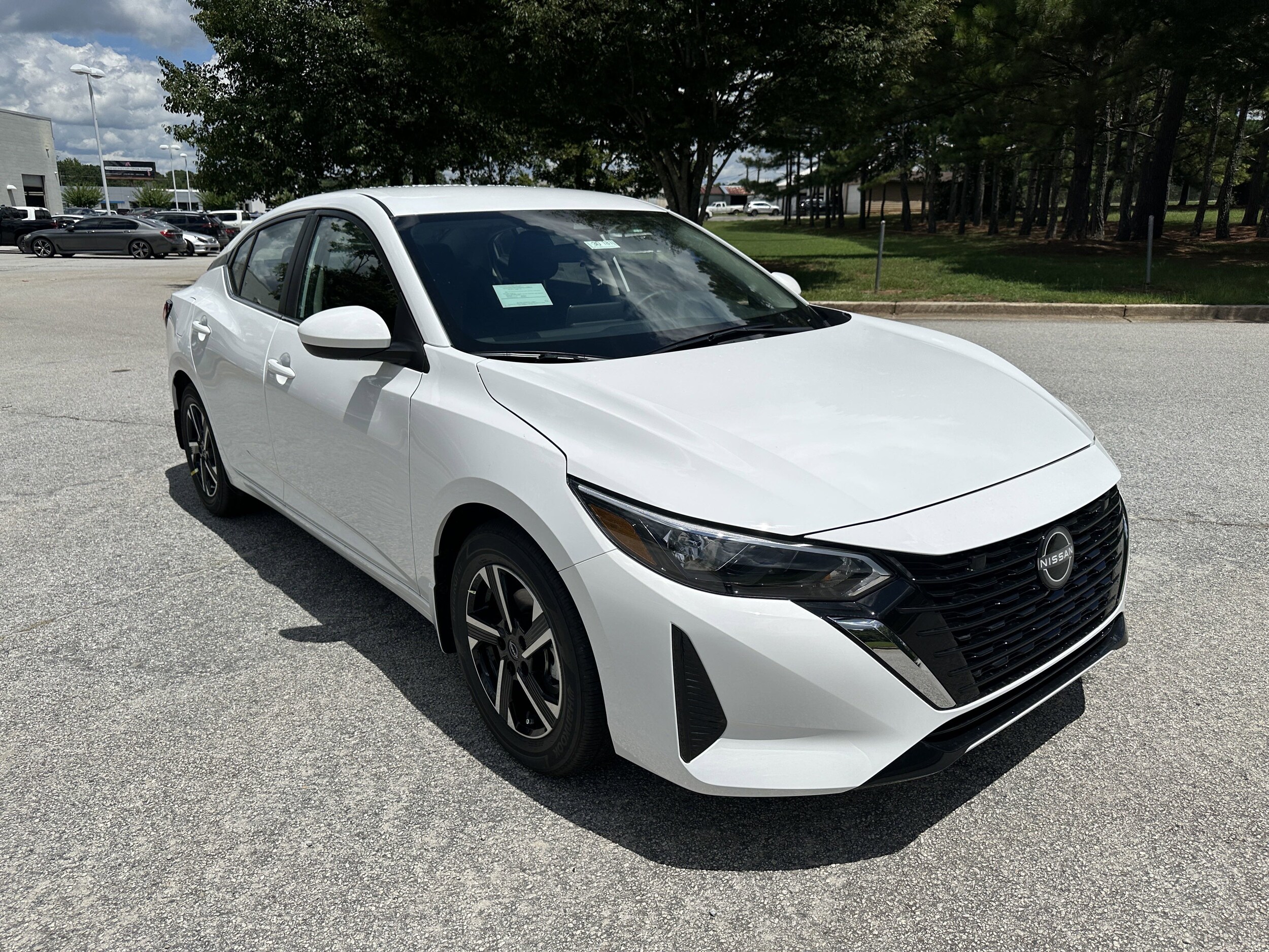 2025 Nissan Sentra SV photo 3
