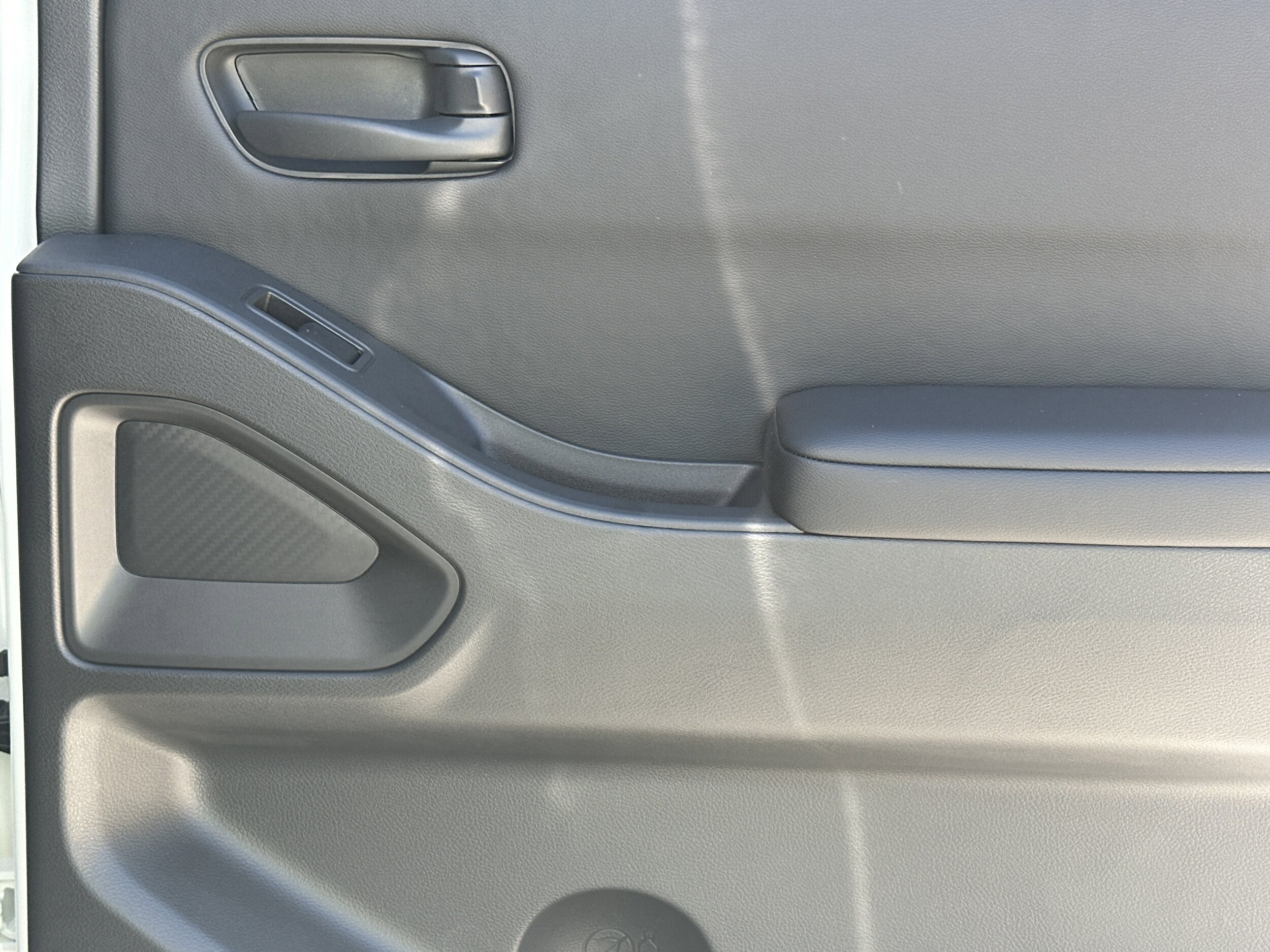 2026 Nissan Frontier SV - Photo 16
