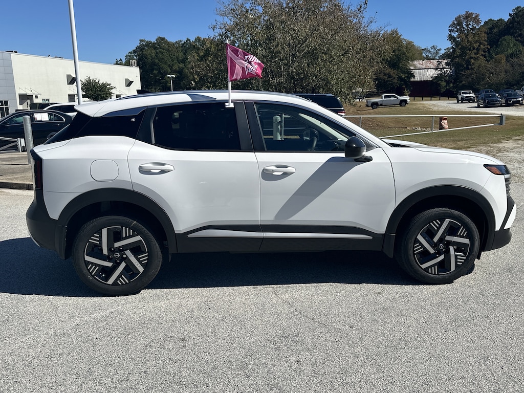 New 2026 Nissan Kicks SV SUV
