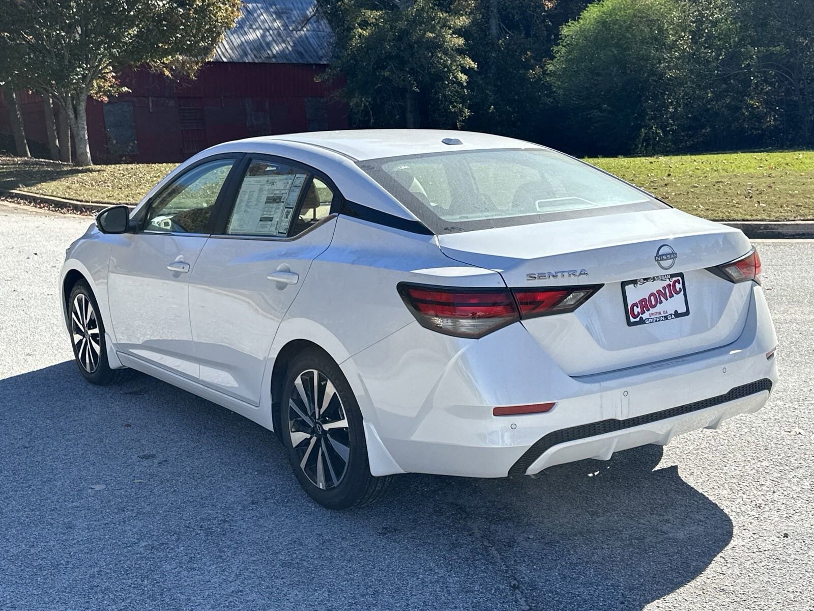 2025 Nissan Sentra SV photo 3