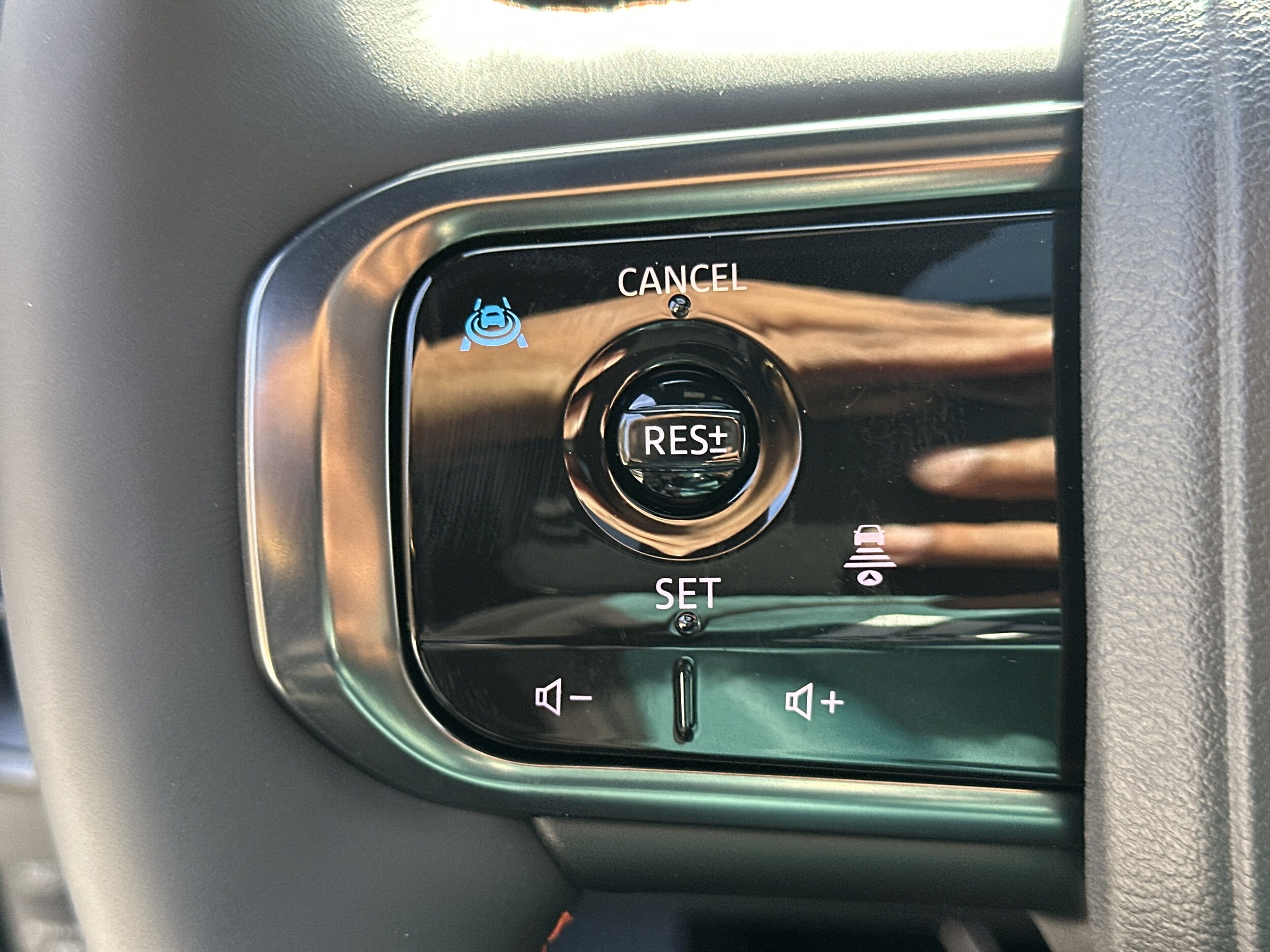 2026 Nissan Armada PRO-4X - Photo 27