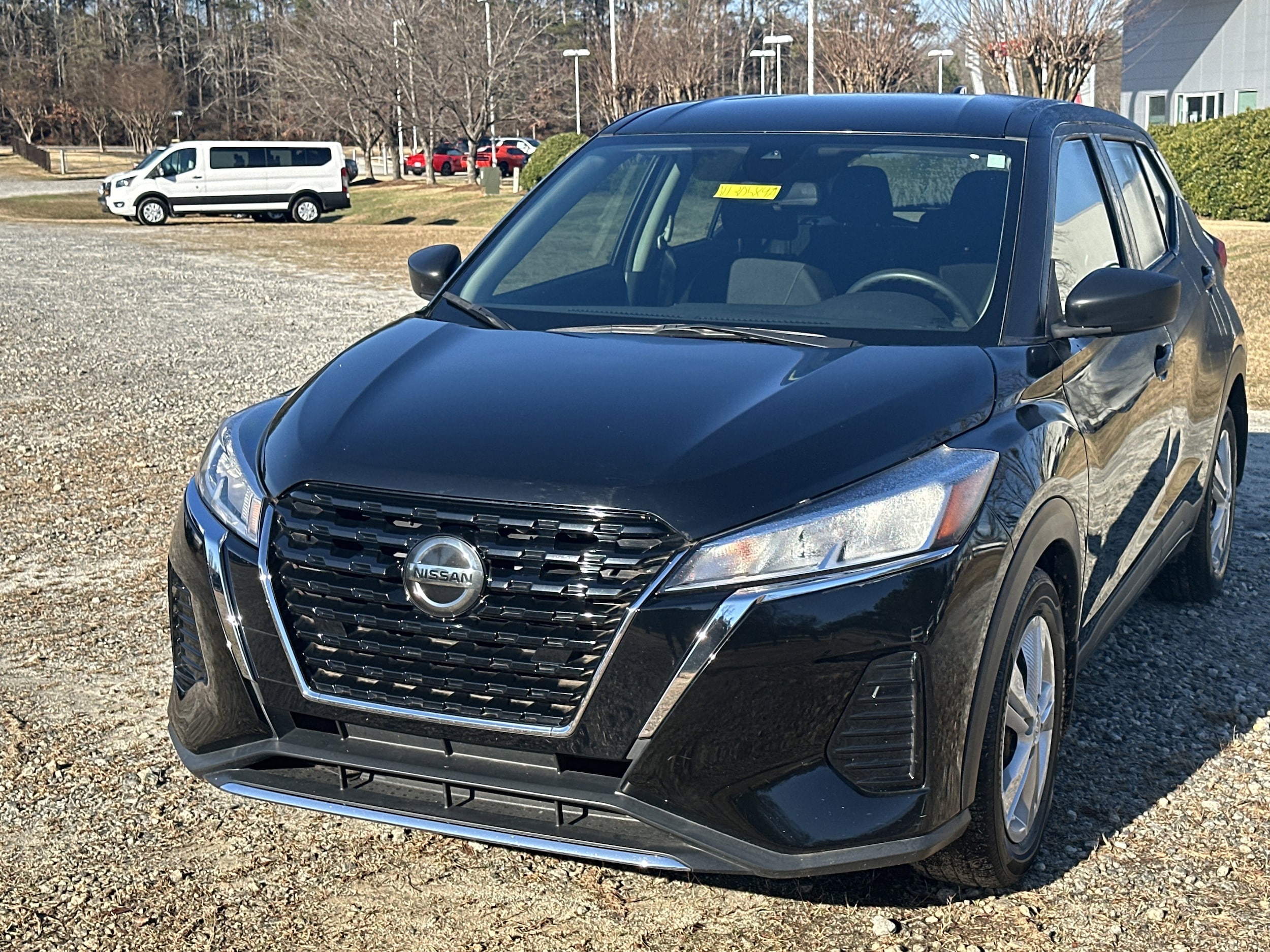 2021 Nissan Kicks S's photo