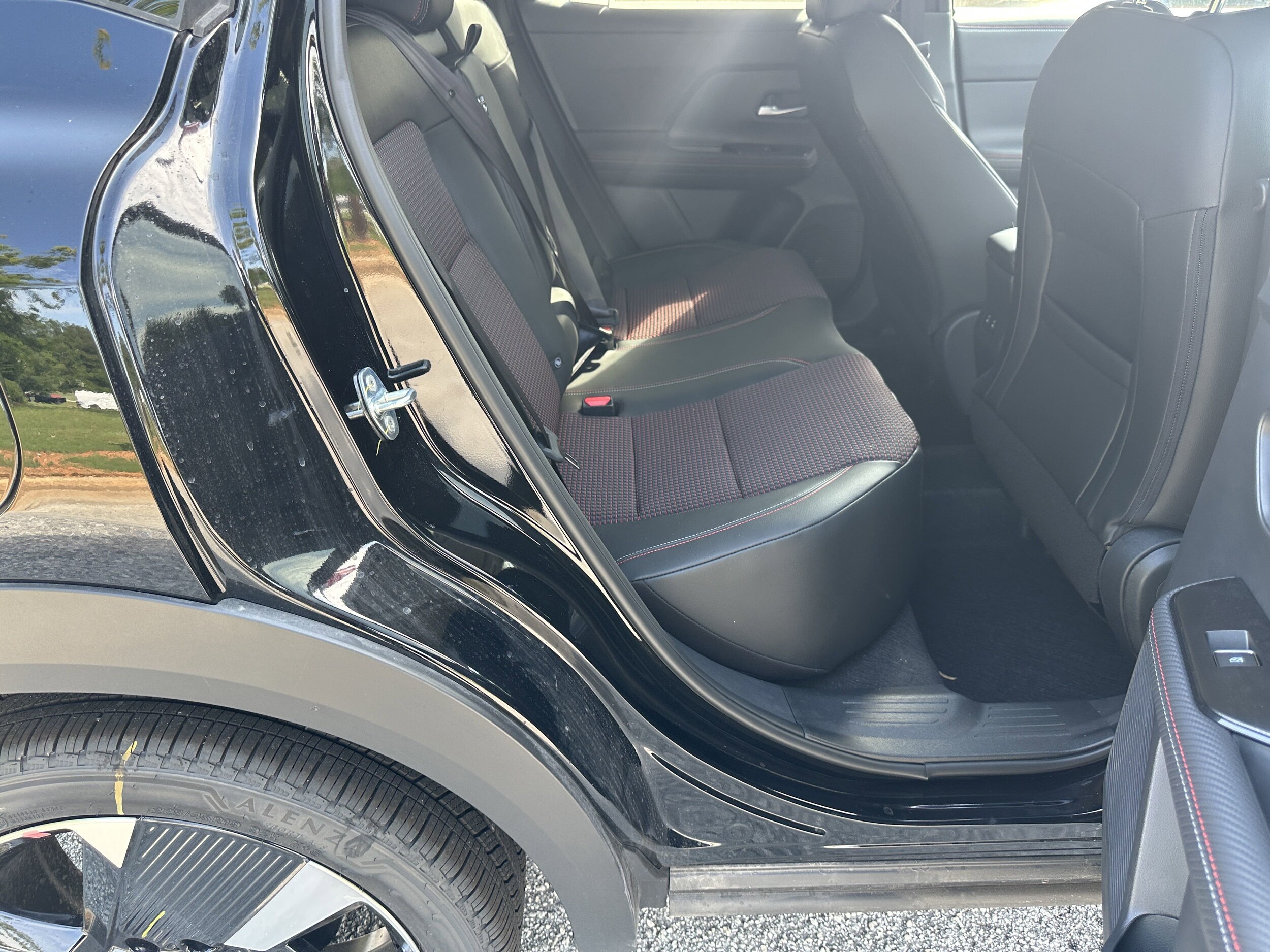 2025 Nissan Kicks SR AWD - Photo 15