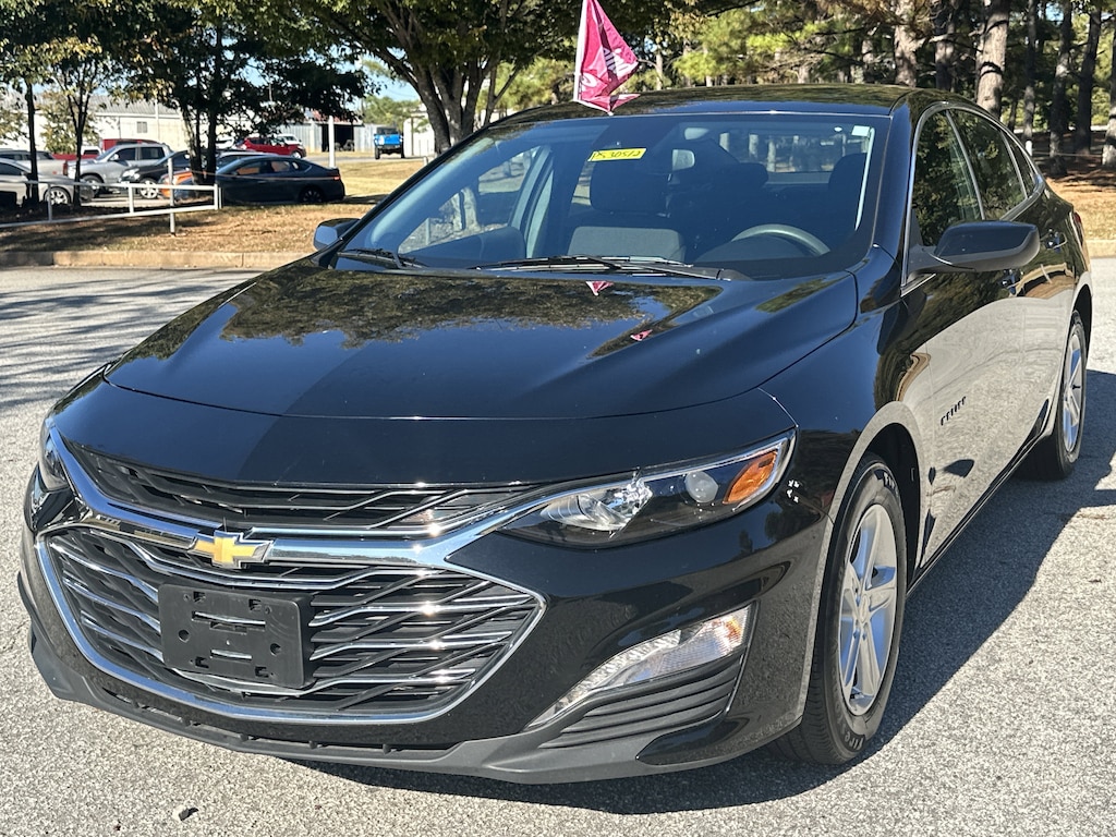Used 2024 Chevrolet Malibu LT Sedan