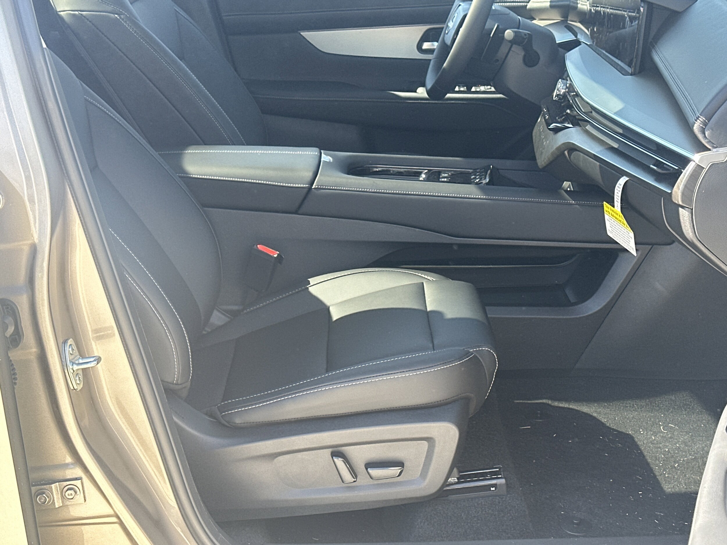 2025 Nissan Murano SL - Photo 13