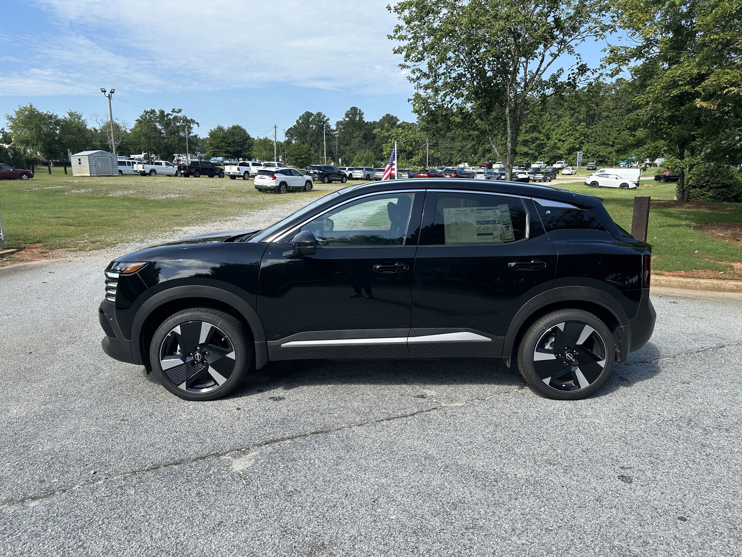 2025 Nissan Kicks SR AWD - Photo 8