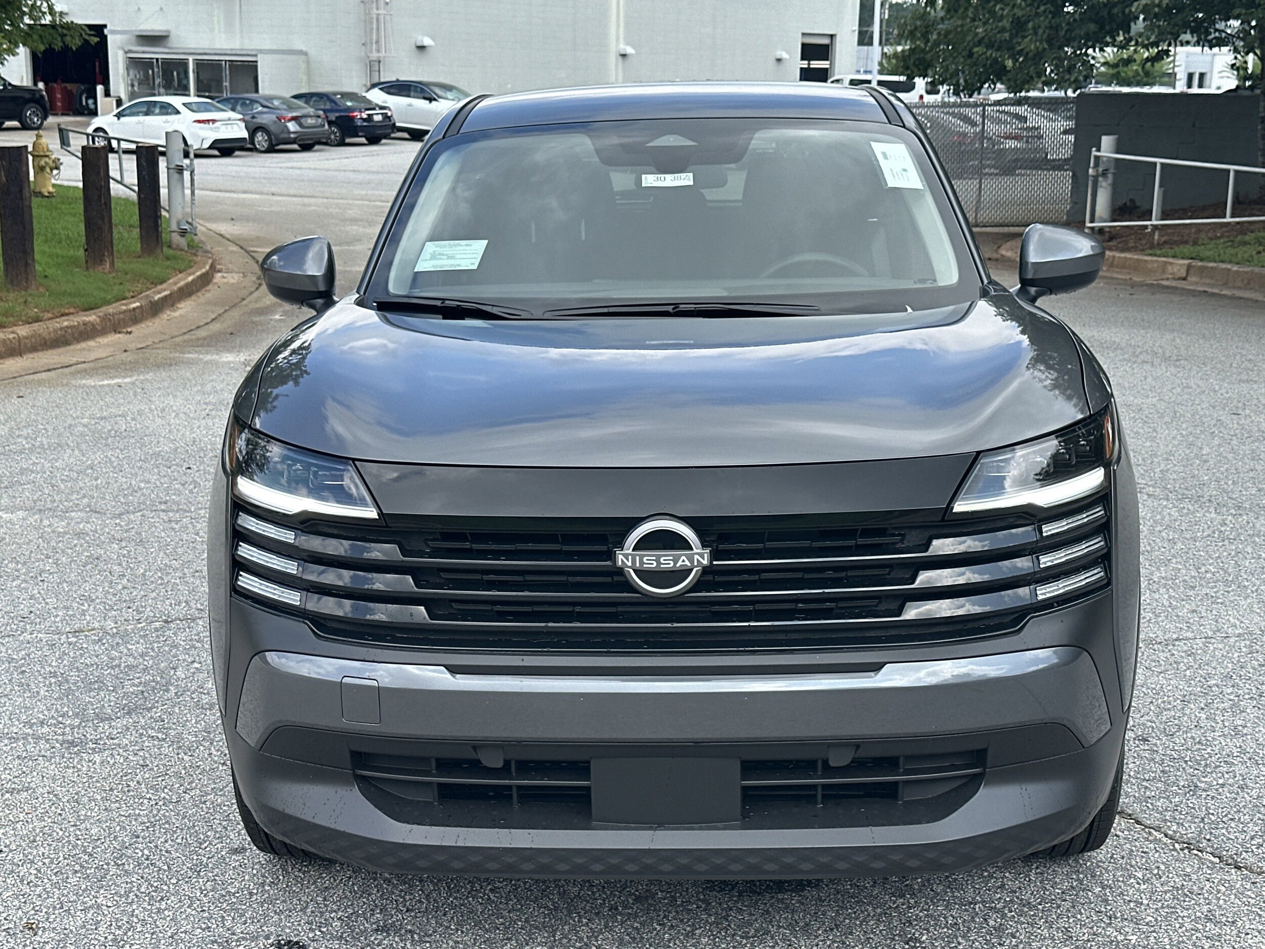 2025 Nissan Kicks SV photo 2