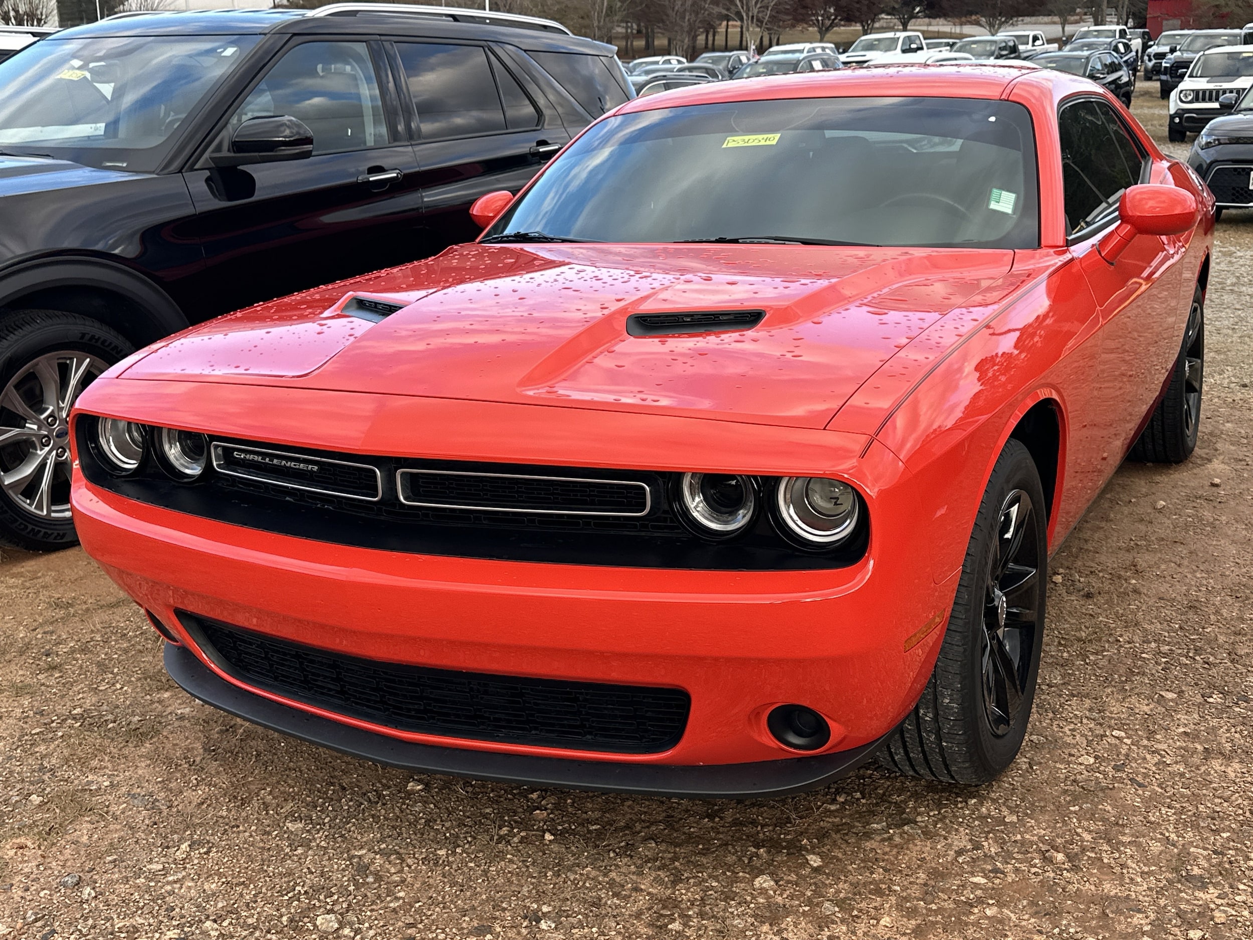 2023 Dodge Challenger SXT's photo
