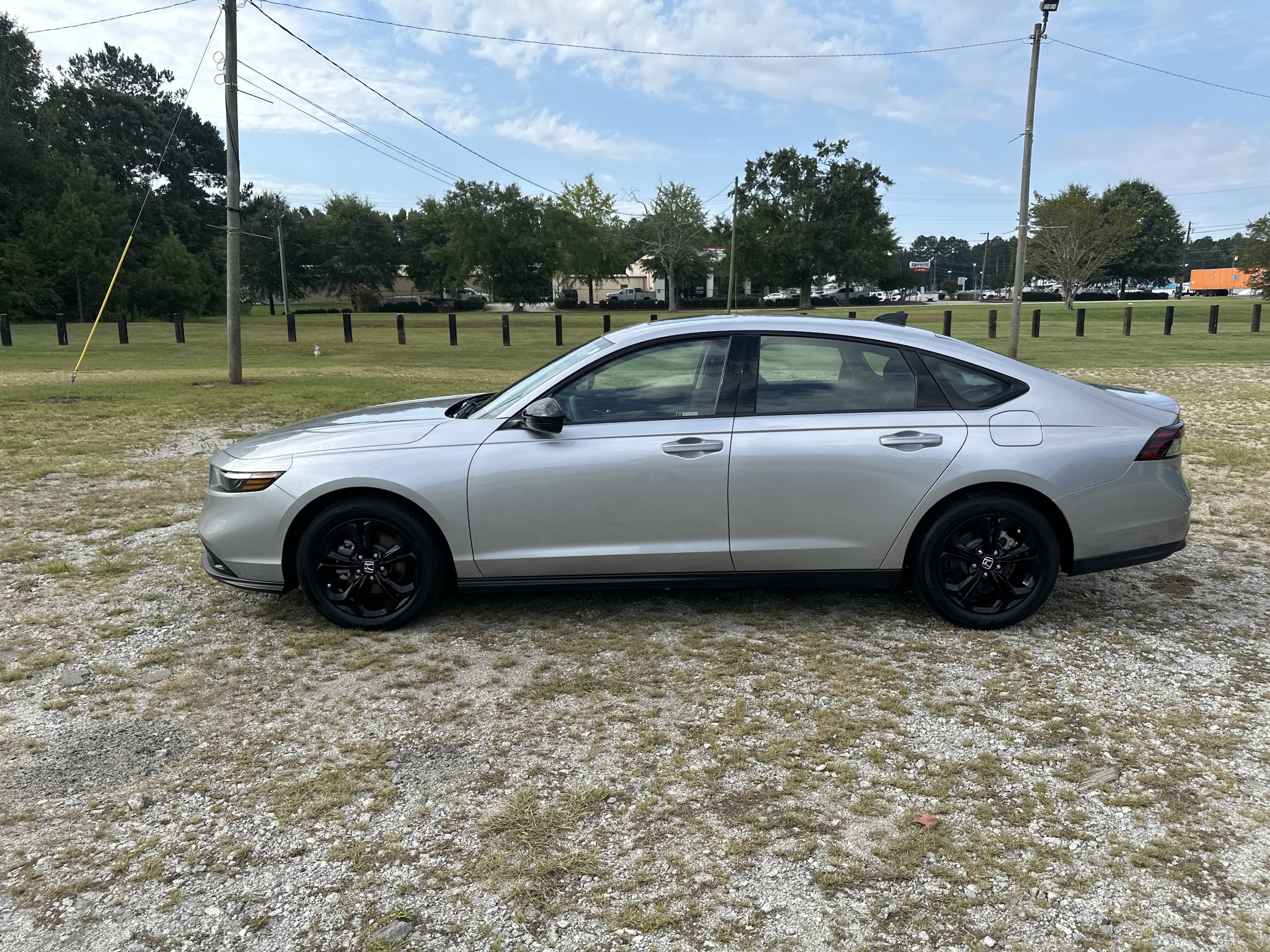 2025 Honda Accord SE - Photo 8