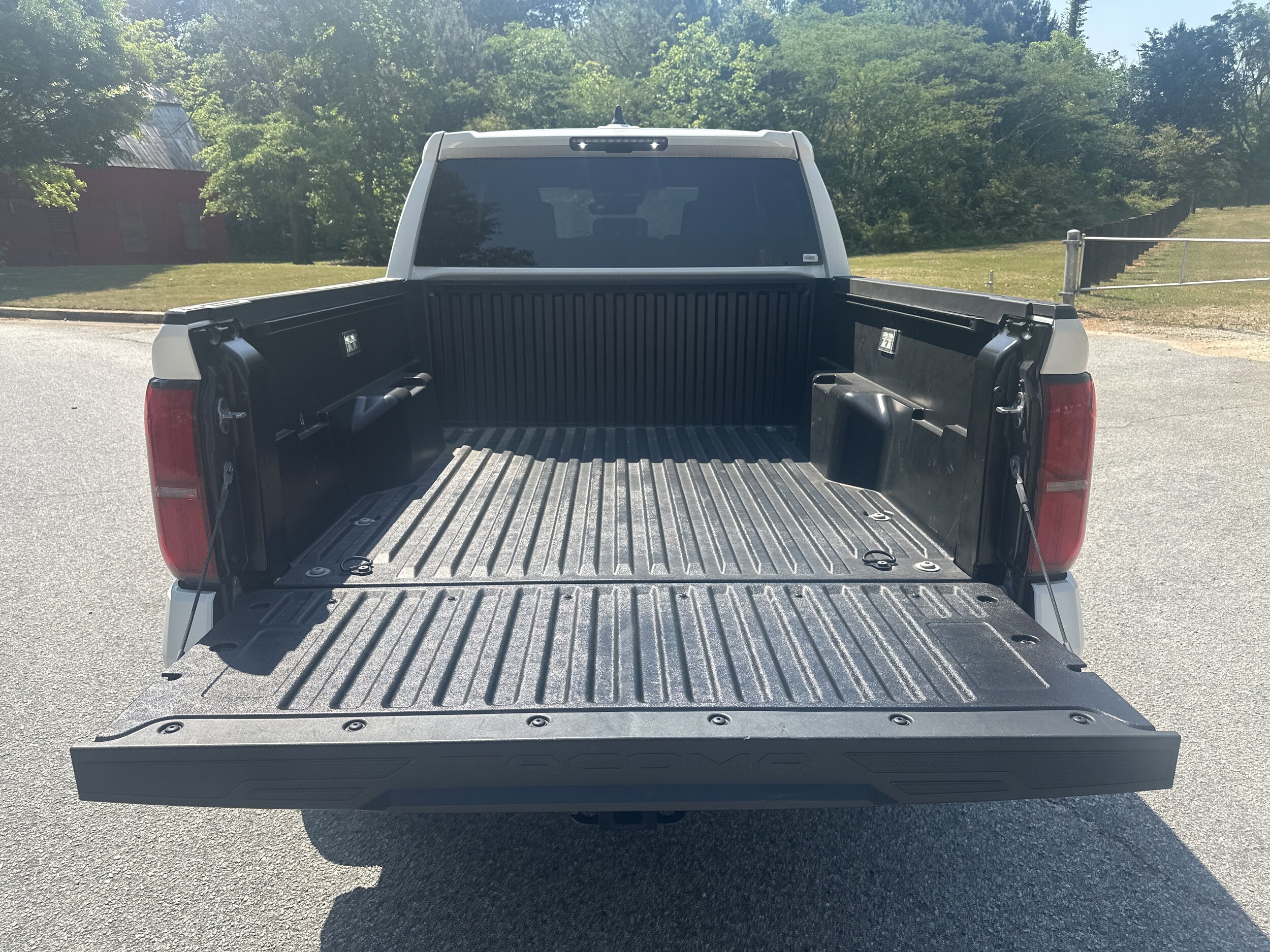 2024 Toyota Tacoma TRD Off Road - Photo 18