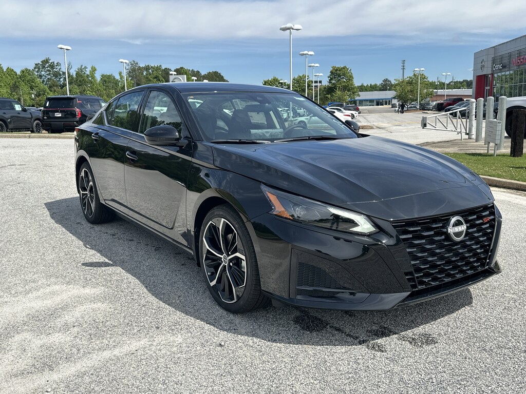 New 2026 Nissan Altima 2.5 SR Sedan