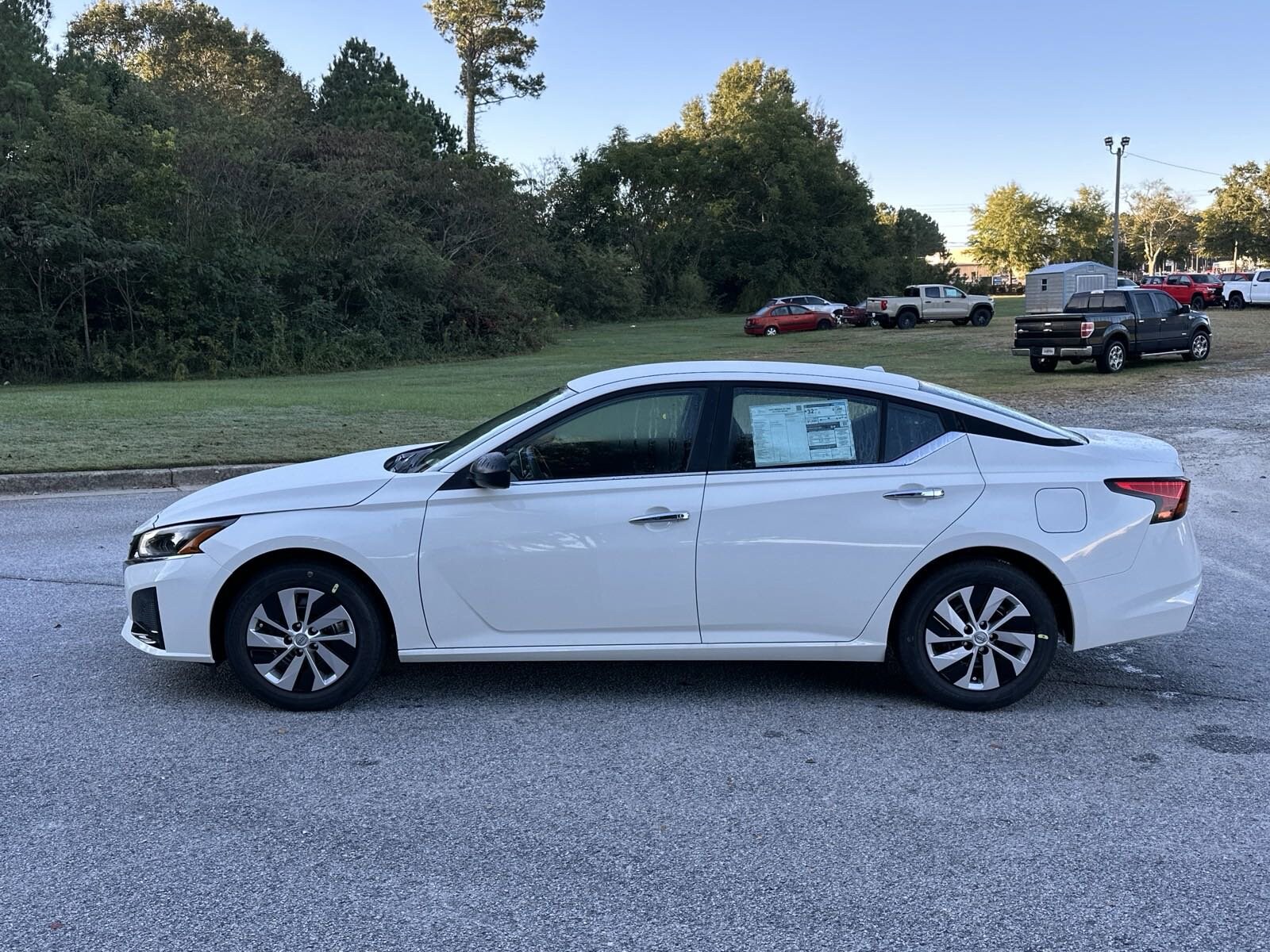 2025 Nissan Altima 2.5 S photo 2