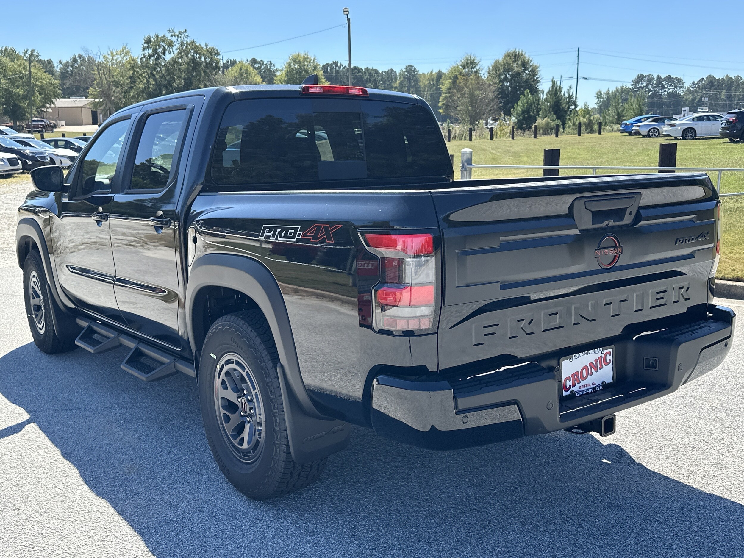 2026 Nissan Frontier PRO-4X - Photo 7