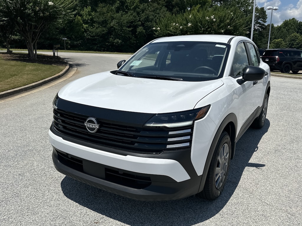 New 2026 Nissan Kicks S SUV