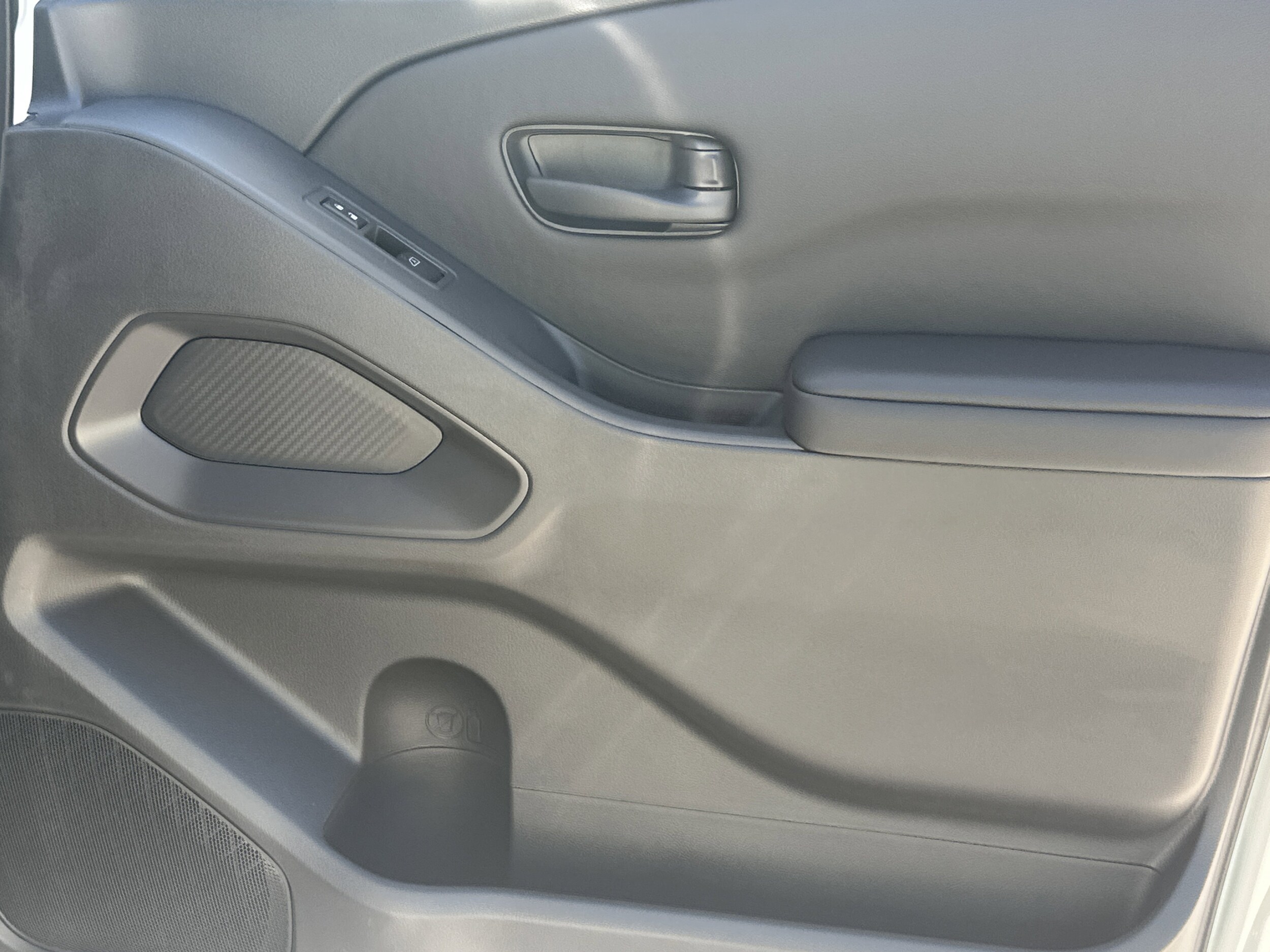 2026 Nissan Frontier SV - Photo 14