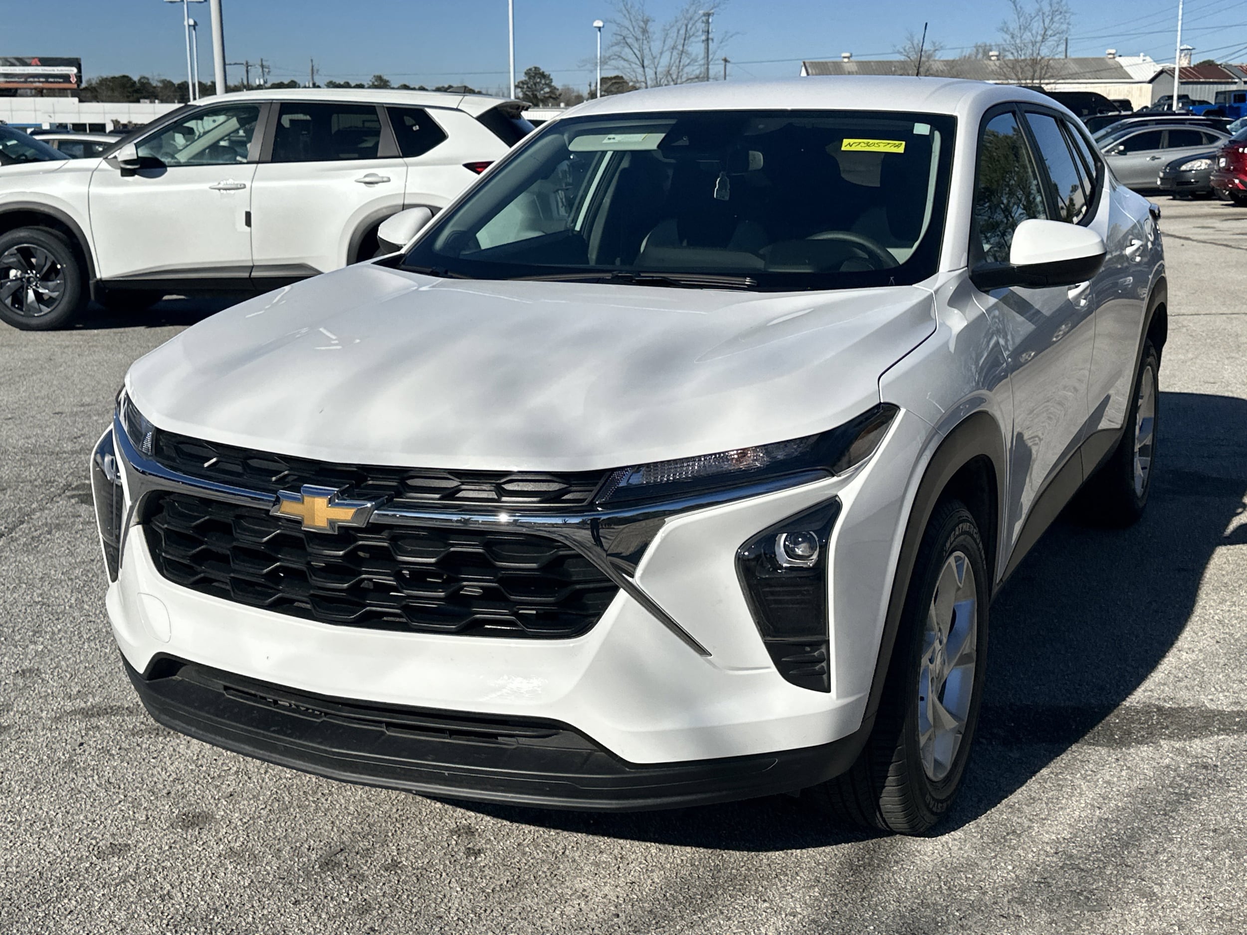 2025 Chevrolet Trax LS