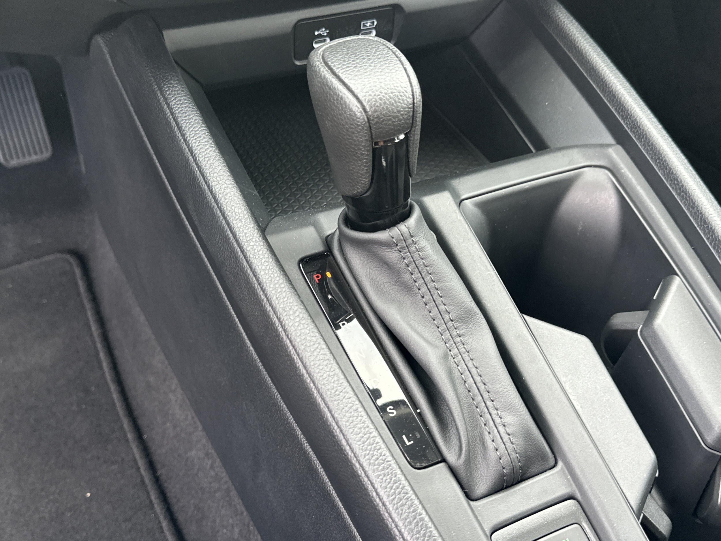 2025 Honda Accord SE - Photo 28