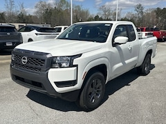 2025 Nissan Frontier SV Truck