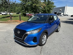 2025 Nissan Kicks Play S SUV