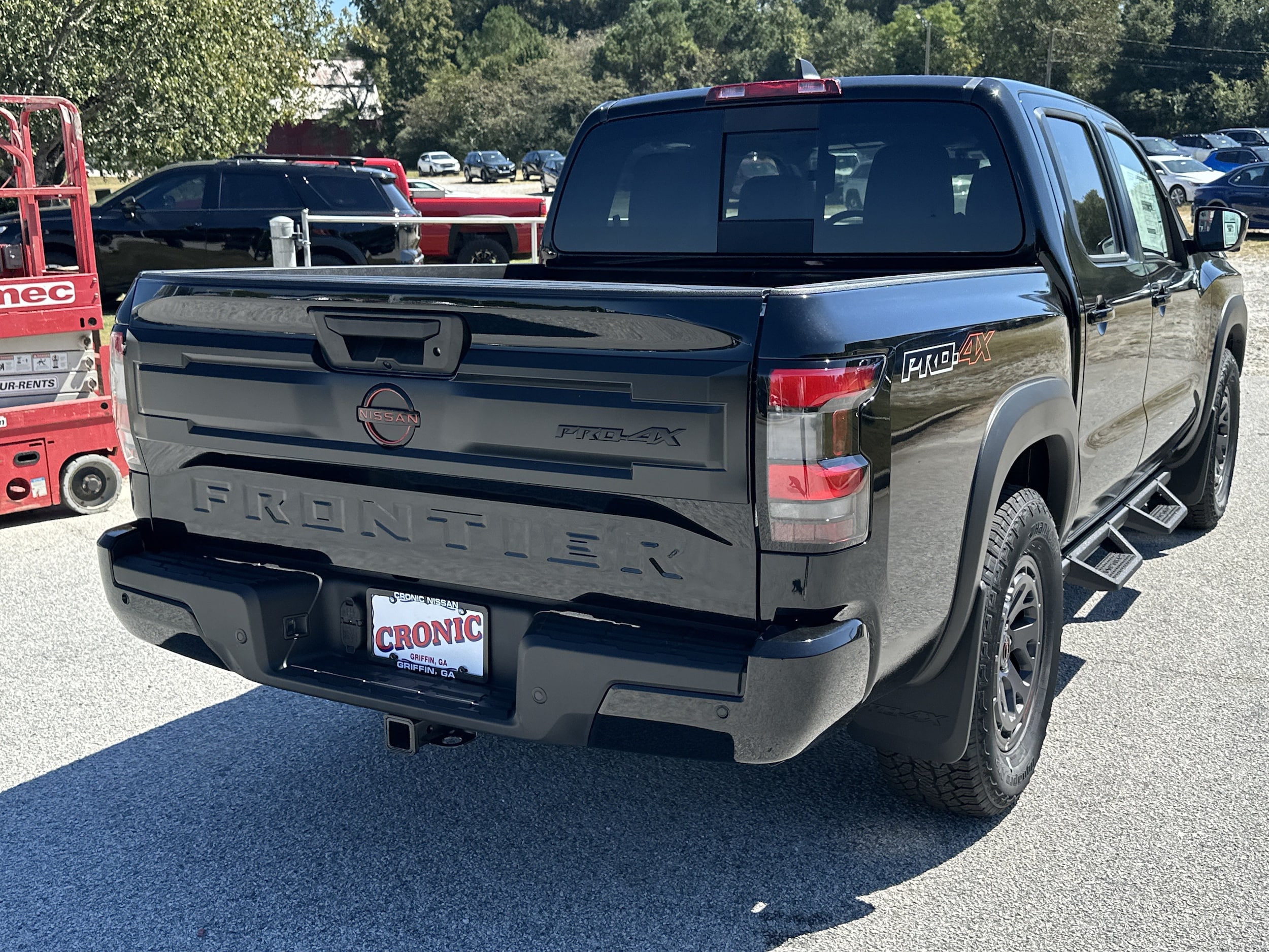 2026 Nissan Frontier PRO-4X - Photo 5