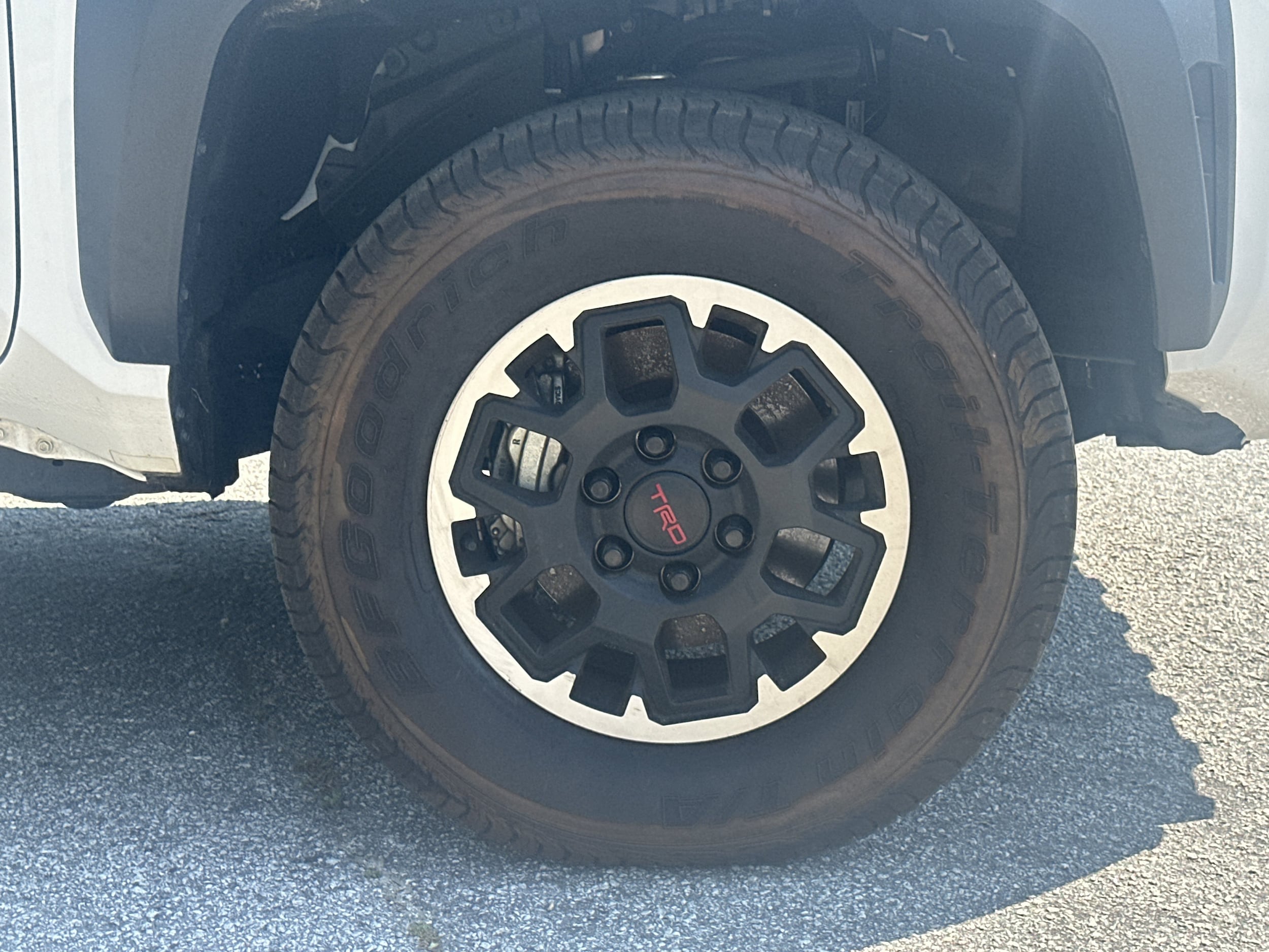 2024 Toyota Tacoma TRD Off Road - Photo 12