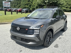 2026 Nissan Kicks SR SUV