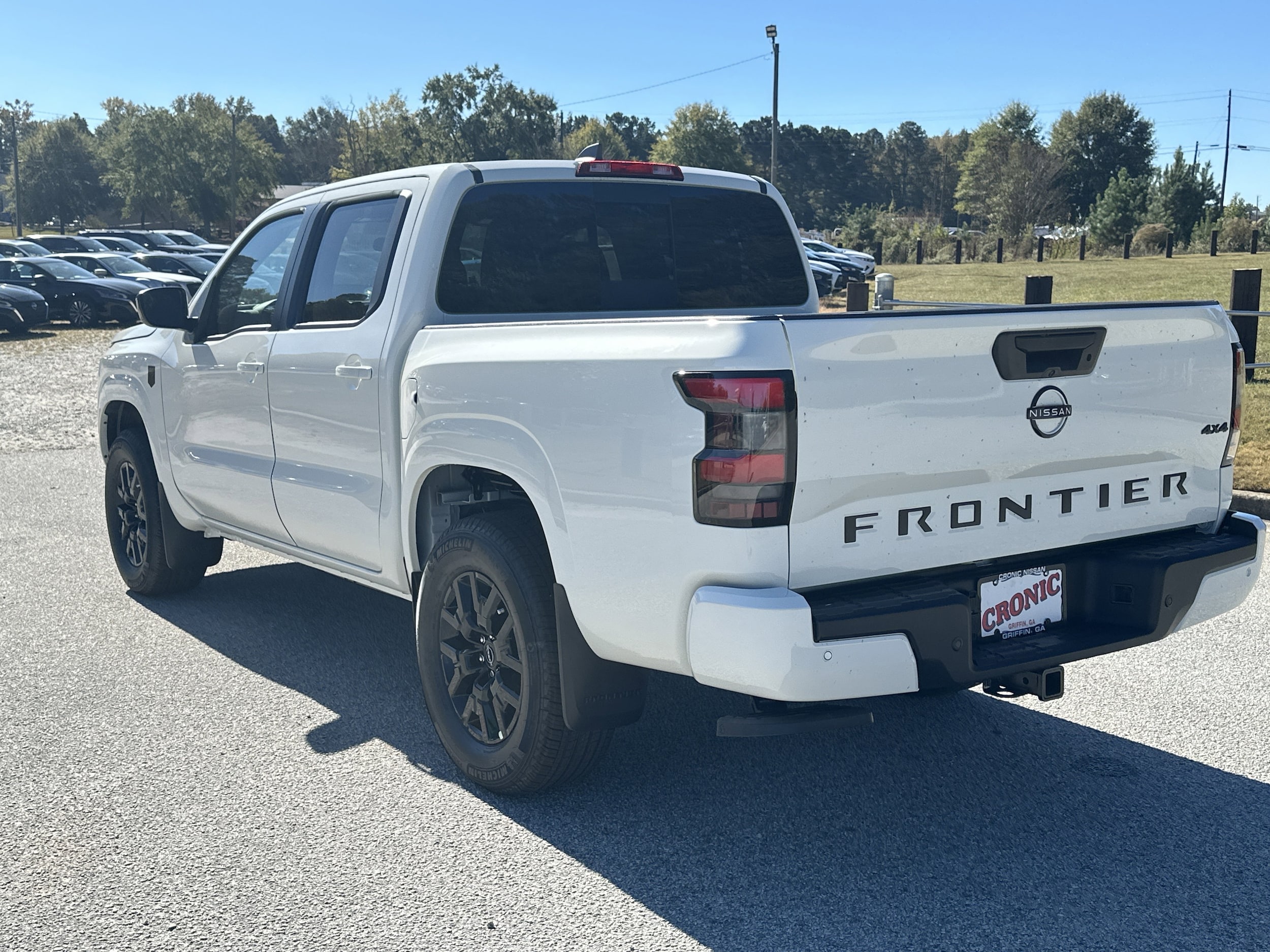 2026 Nissan Frontier SV - Photo 7