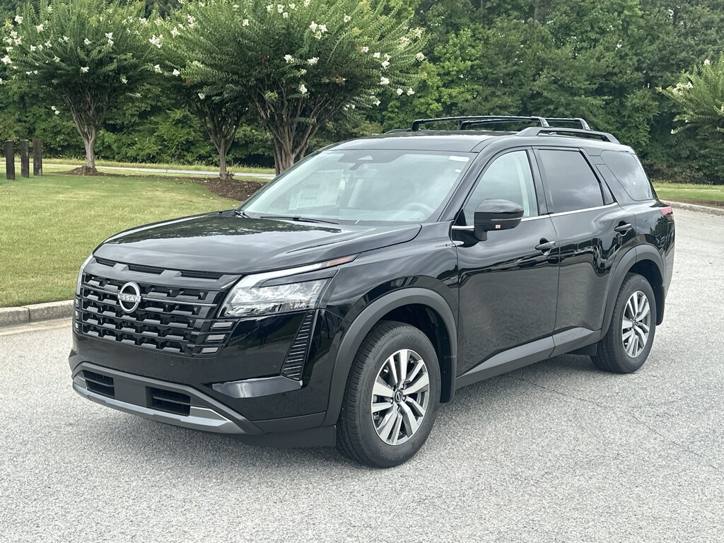 New 2026 Nissan Pathfinder SL SUV