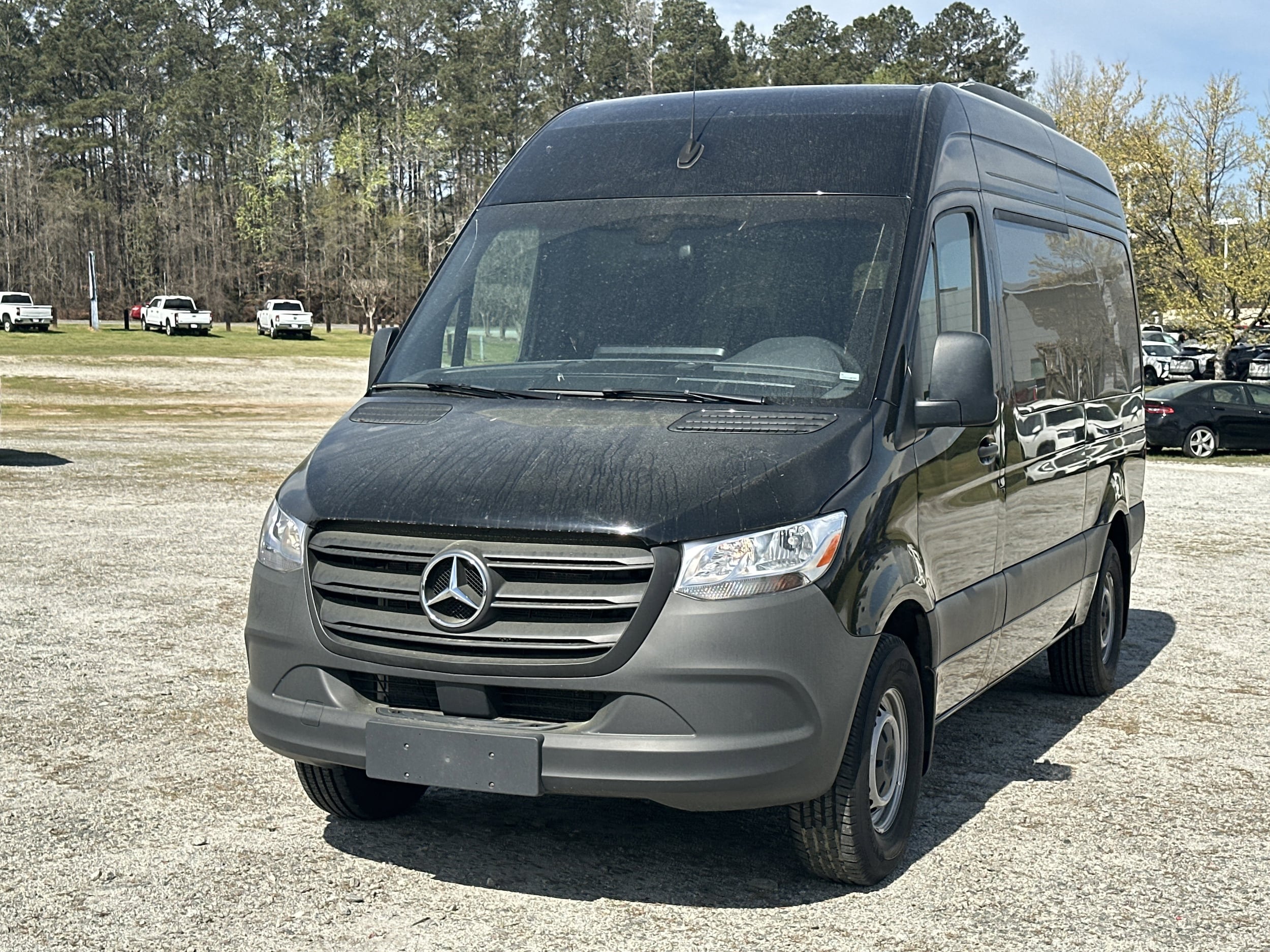 2024 Mercedes-Benz Sprinter 2500 144 WB's photo